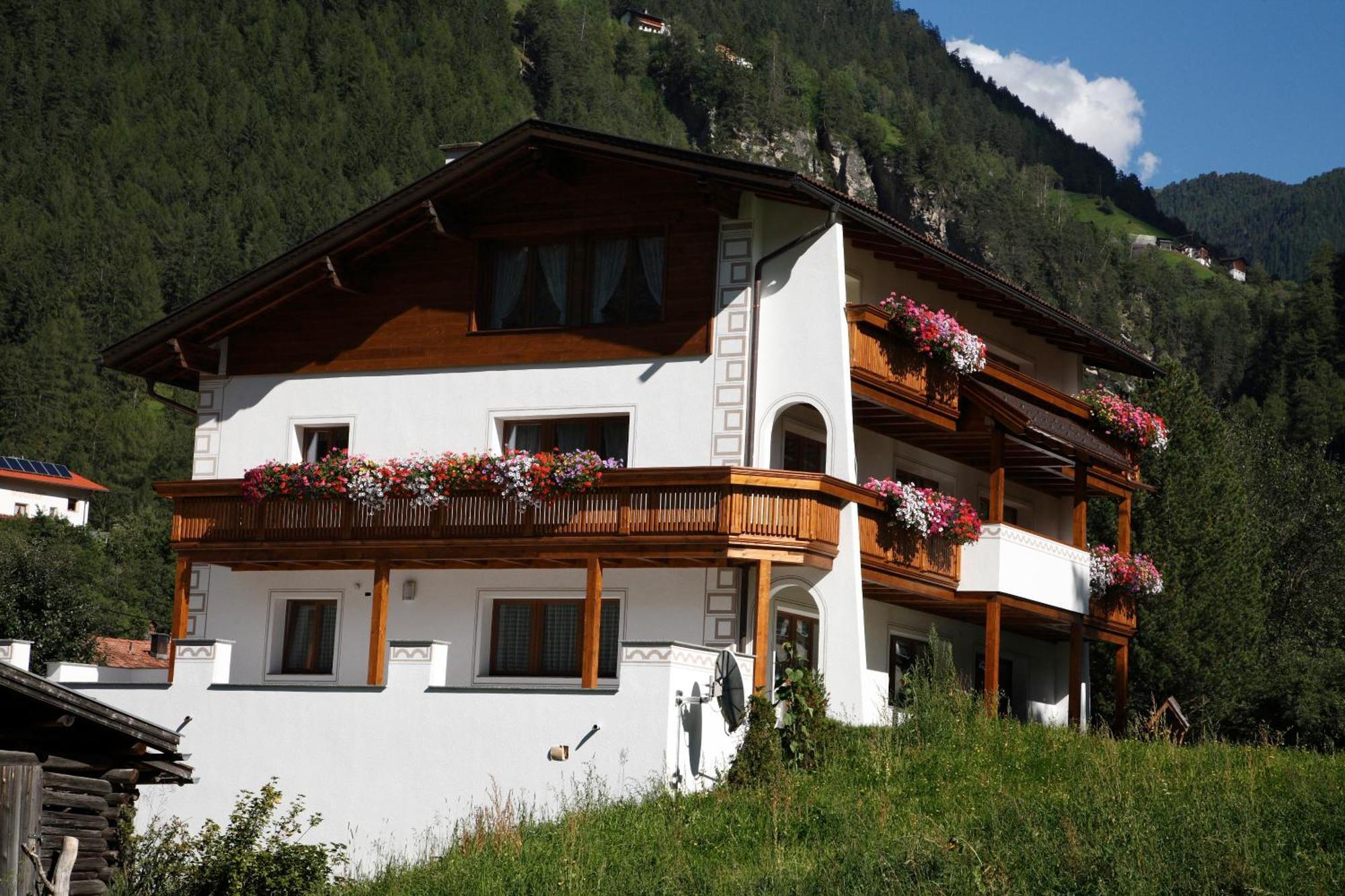 Apart Piz Mondin Pfunds Exterior foto